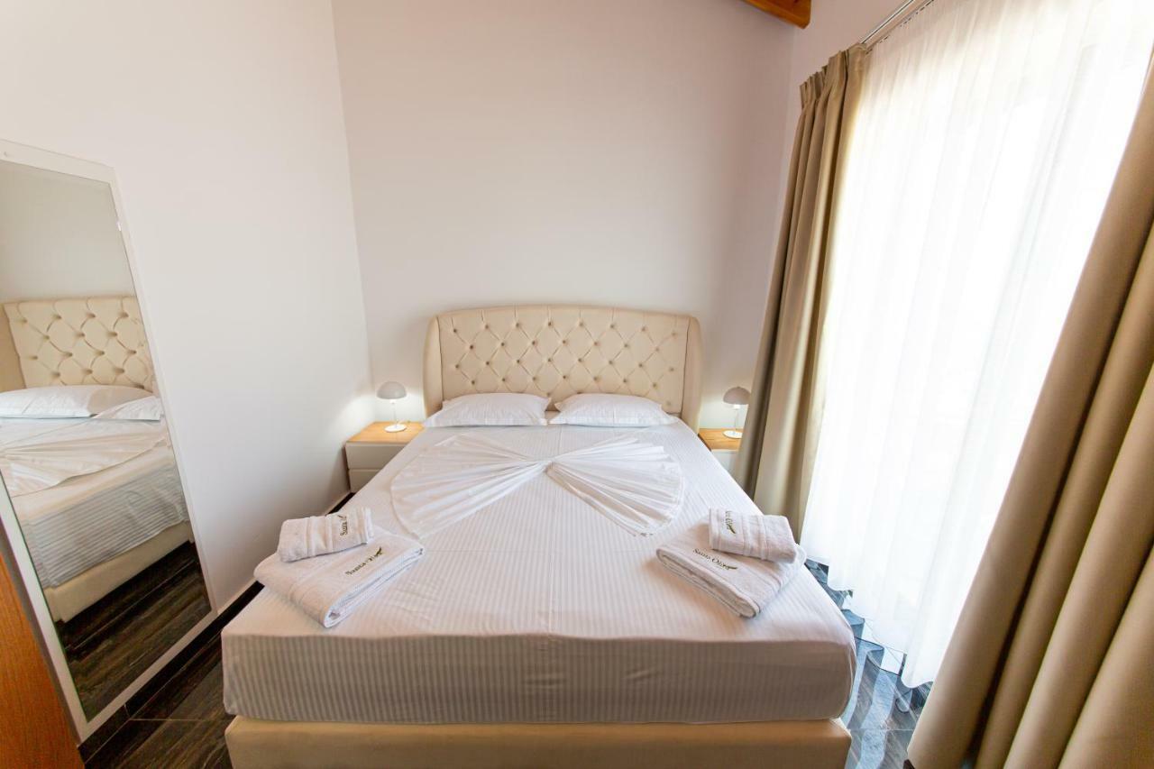 Santa Oliva Suites 사밀 외부 사진